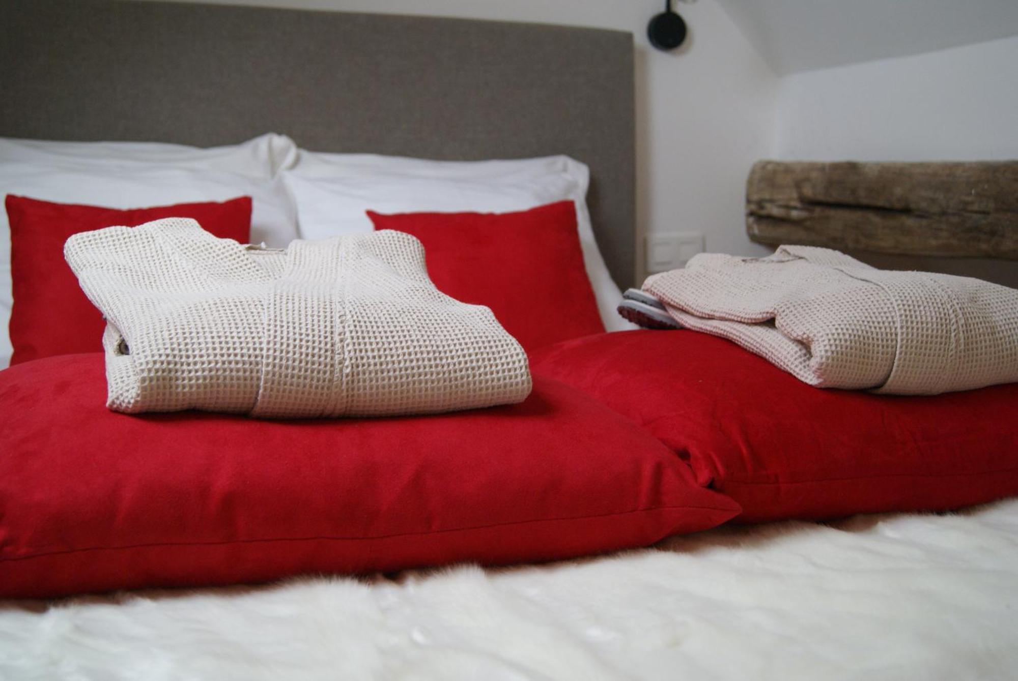 La Ferme De Basseilles Guest House Mozet Екстериор снимка